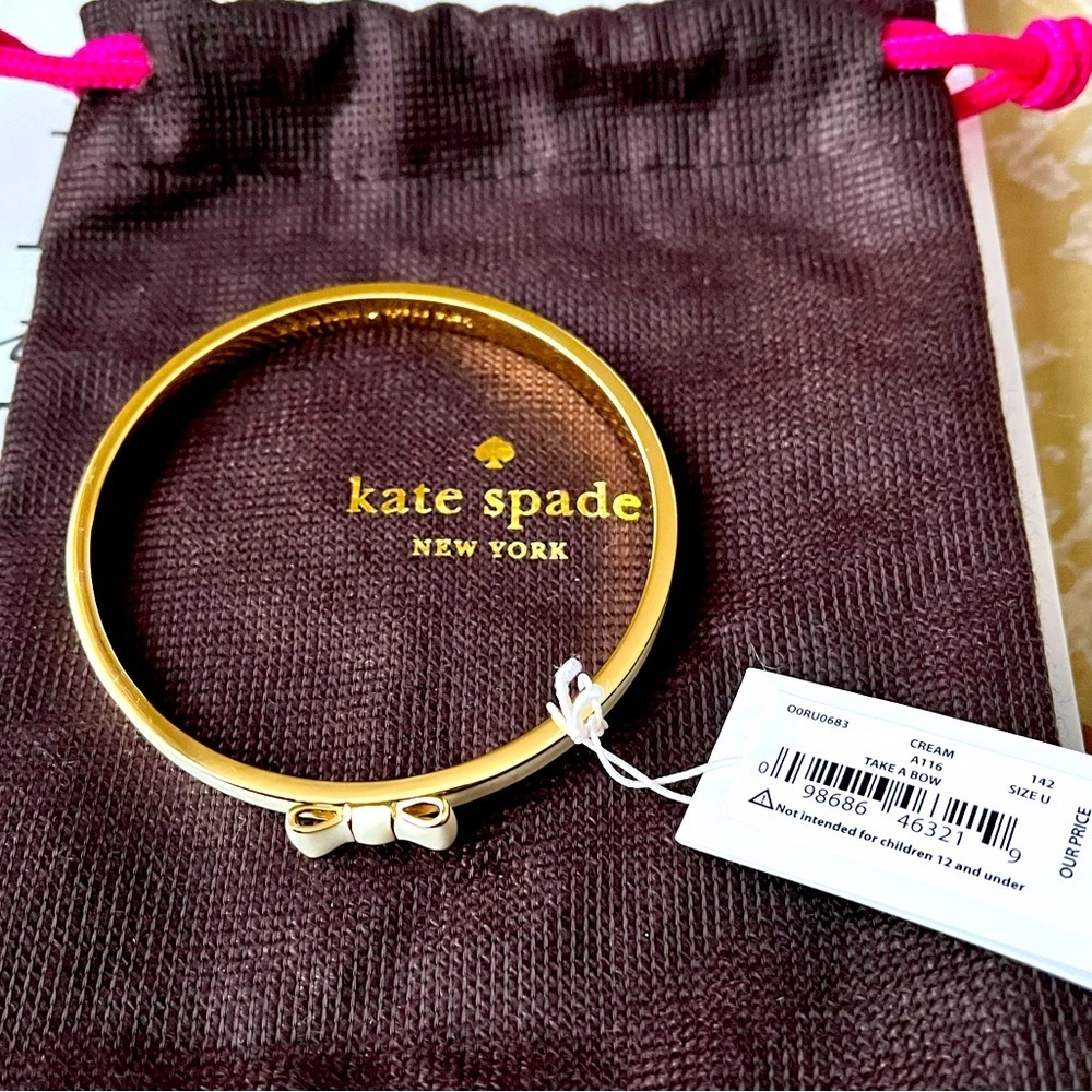 ✨Host Pick✨ BRAND new Kate Spade bow bracelet with tags on!